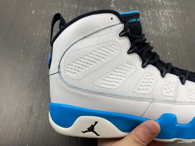 Powder Jordan FQ8992-101 Blue 9 Air 0405